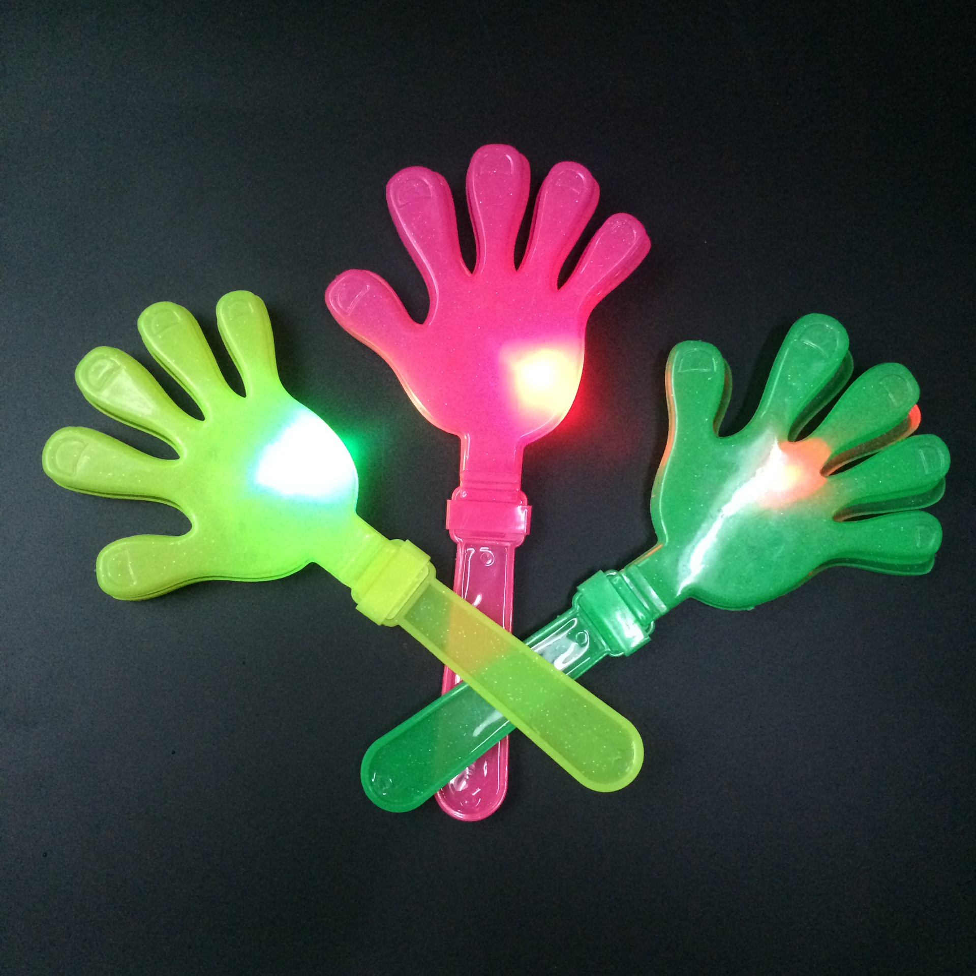 厂家直供优质28厘米闪光拍拍手 塑料手掌环保新料可来样订做广告
