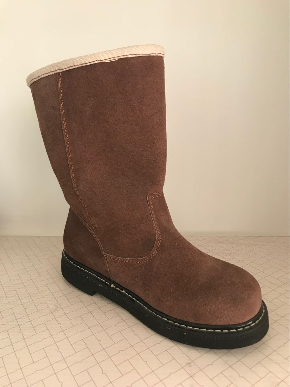 固邦特 耐高温防护靴 防砸防刺穿 轮胎底安全靴厂家直销