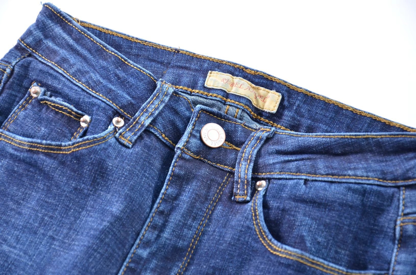 新款韩版时尚裤脚毛边刺绣破洞水洗牛仔直筒裤 f813