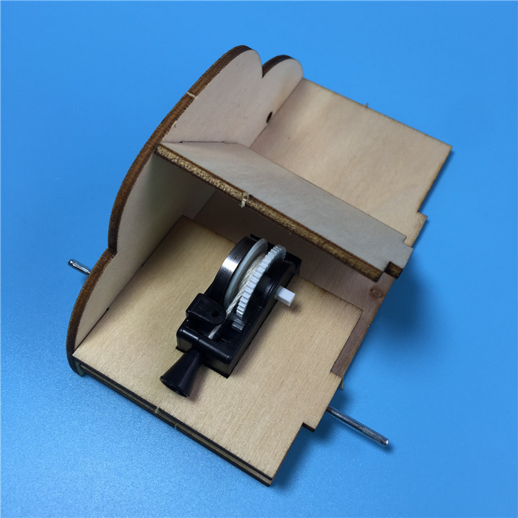 小学生科技小制作发明发条弹性拉线小车科学实验材料儿童玩具批发