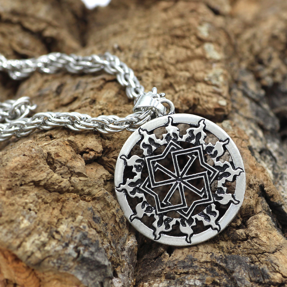 热销款北欧神话个性太阳轮镂空吊坠项链饰品长款男女配饰挂饰批发-阿