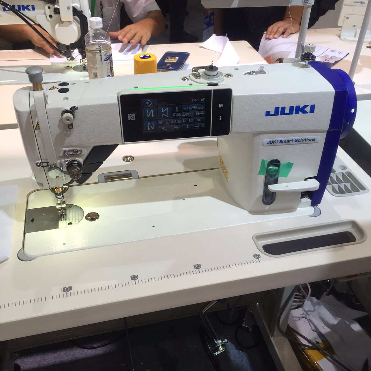 juki重机 进口 工业缝纫机ddl-9000c款高速直驱电脑一体平缝机