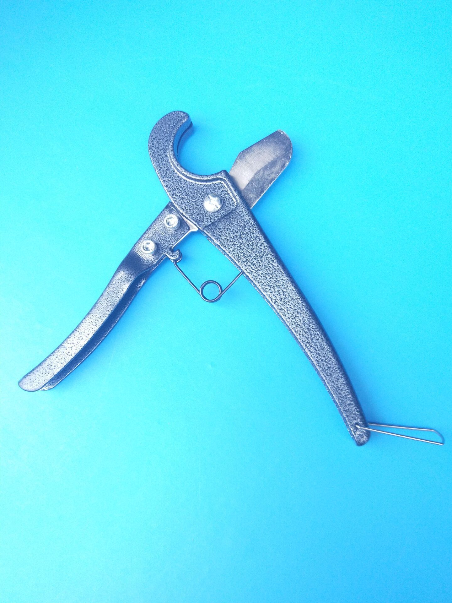 剪塑料管钳水管钳手动钳子塑料管子切割钳