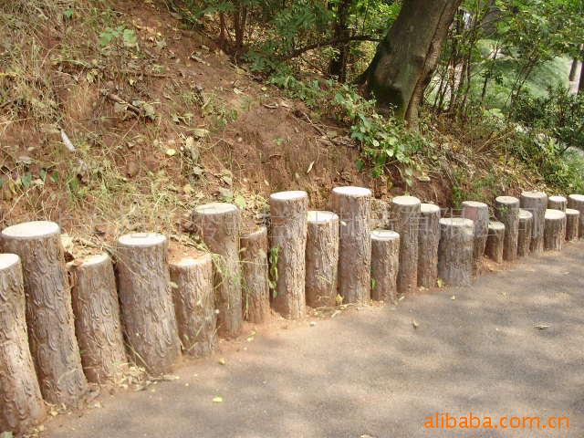河道用挡土功能的树桩 水泥仿树皮树桩 仿真树桩