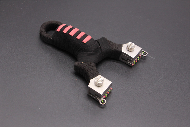 内置夹片锁凤弹弓按压式弹簧猎人弹弓免绑扁皮追龙弹弓光纤瞄准