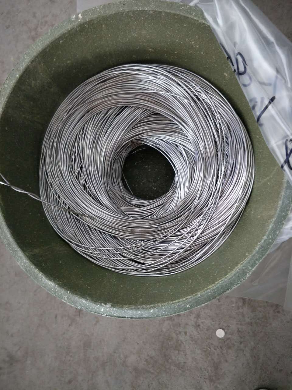 热销万山厂家直销桶装焊锡丝实芯焊锡丝20公斤盘