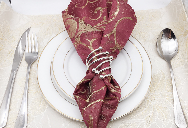 酒店西餐摆台铁丝餐巾扣口布圈金色银色餐巾圈现货批发