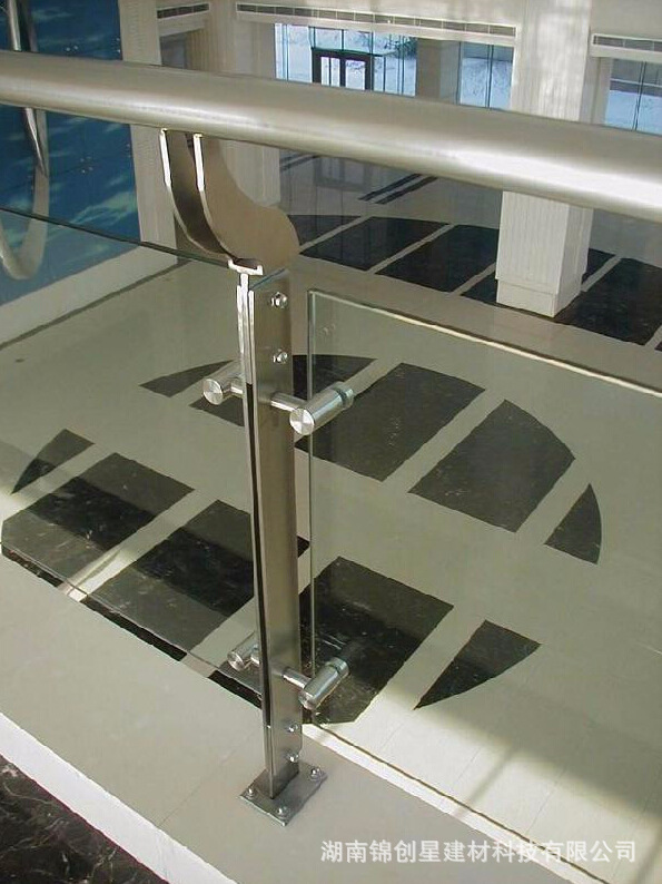 不锈钢工程玻璃护栏 商场玻璃不锈钢扶手楼梯 地铁玻璃扶手护栏