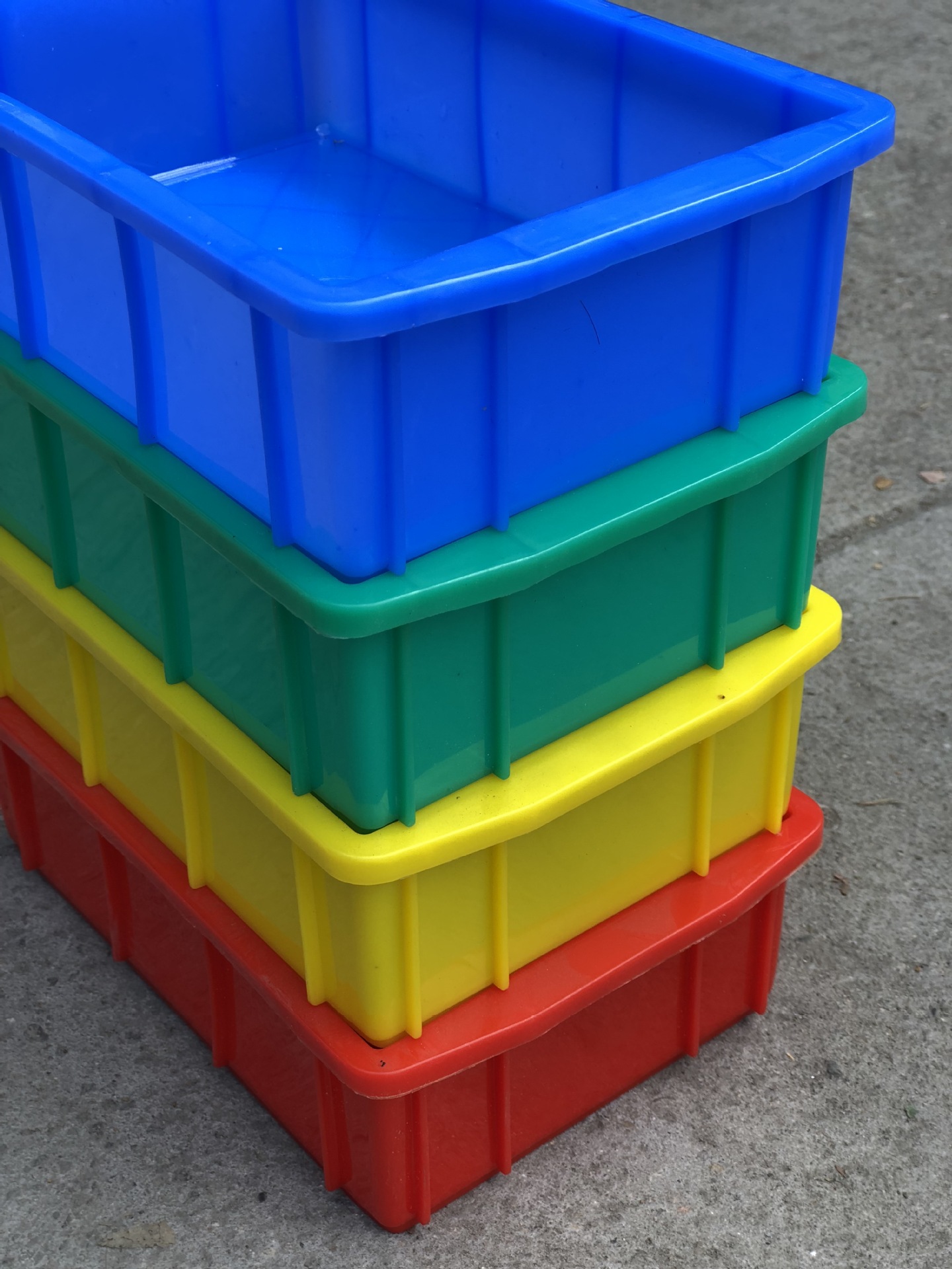 东莞深圳塑料胶箱 周转箱 塑料箱 物流箱 胶筐 胶箩 方盆厂价批发