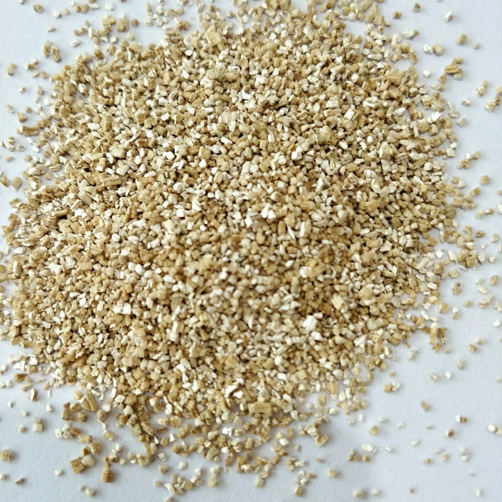 厂家生产新疆白蛭石细粉 摩擦材料用白蛭石粉 20-40目 40-60目