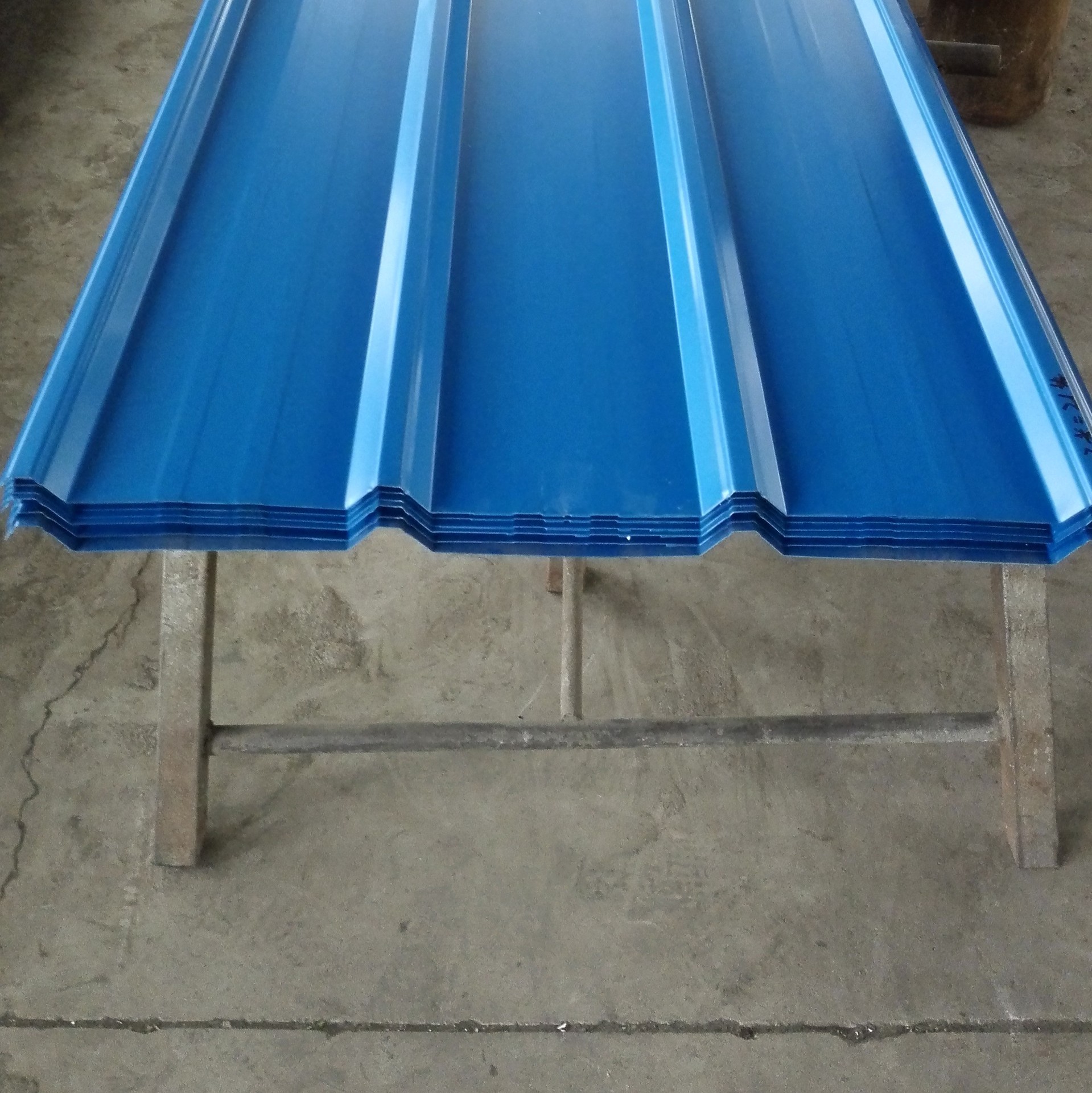 天津厂家批发彩钢压型板彩钢瓦彩钢板850型彩钢瓦压型钢板