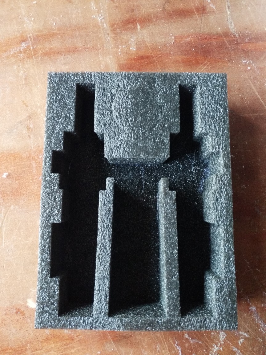 广州厂家供应黑色珍珠棉 epe黑色防震珍珠棉专业定制