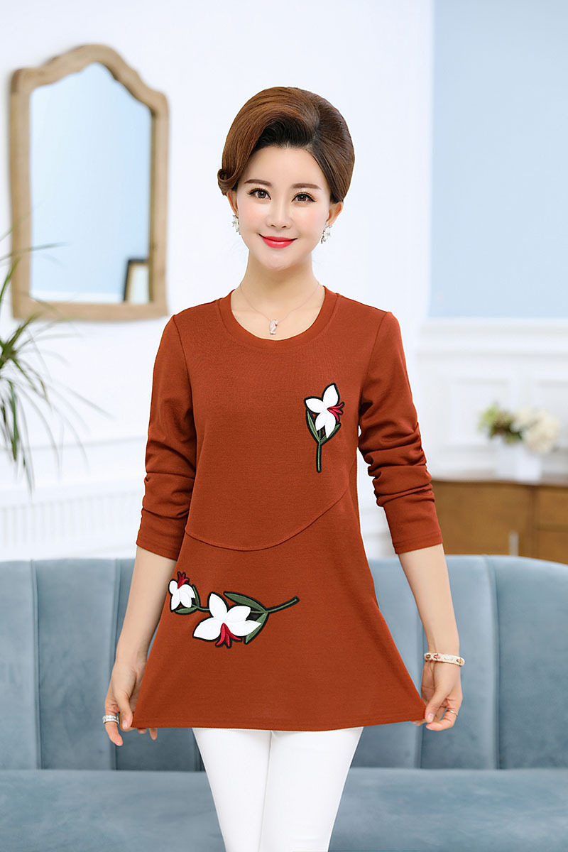 中老年女装长袖t恤上衣40岁50新款中年妈妈大码春季打底衫中长款
