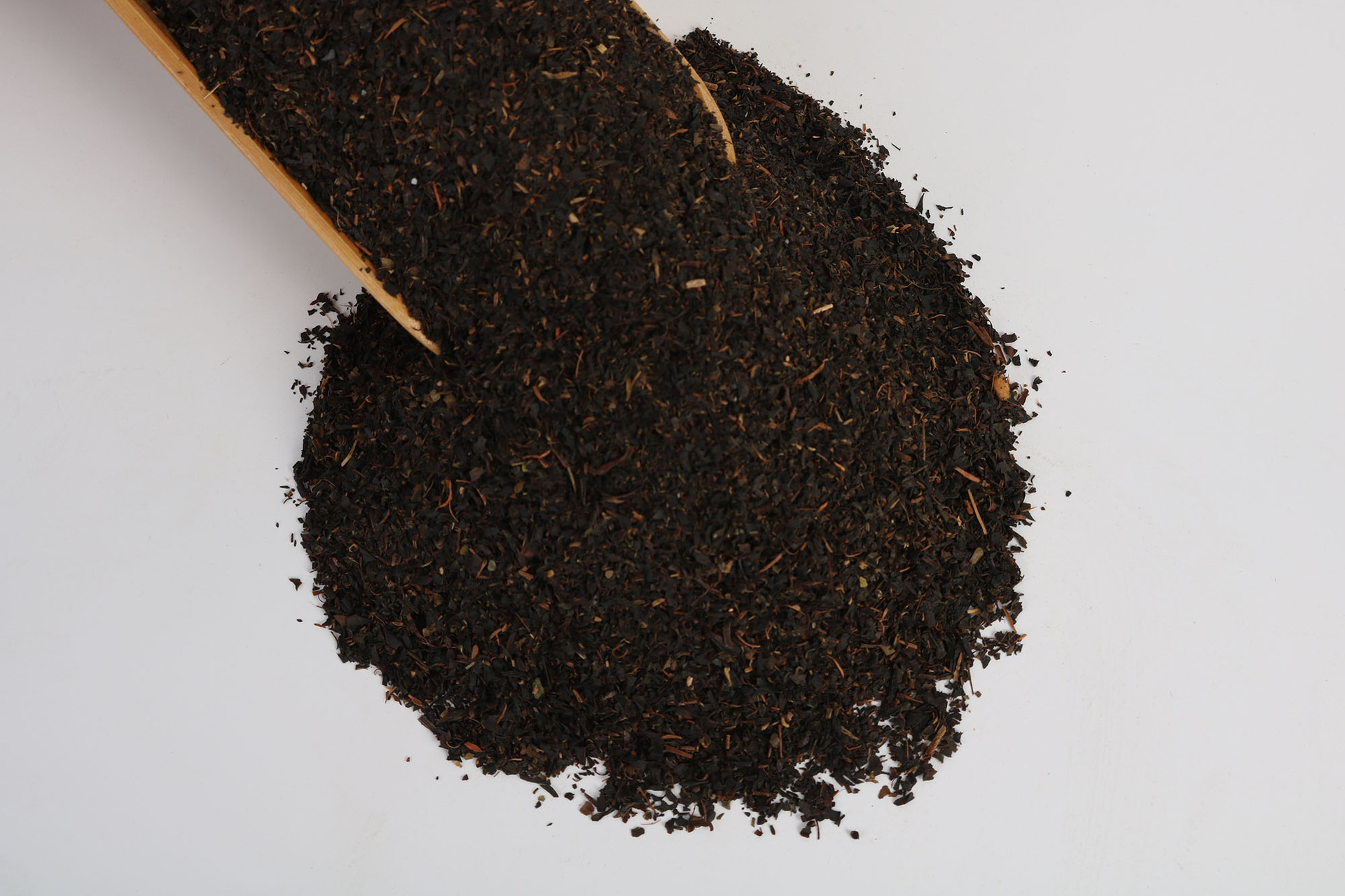 散装红茶碎合格片 热销奶茶原料红碎茶茶末 饮用茶提取用茶原料