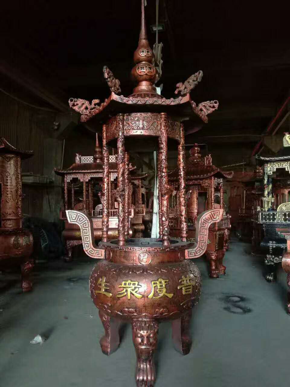 厂家直销圆形宗祠寺庙铜宝鼎 三足鼎立室外香炉定制 批发