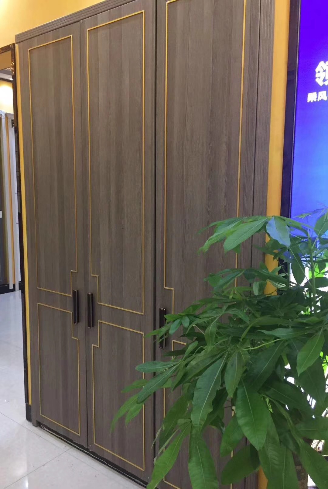 衣柜门t型条橱柜门板装饰条门板装饰t型条铜条t型条铝合金t型条