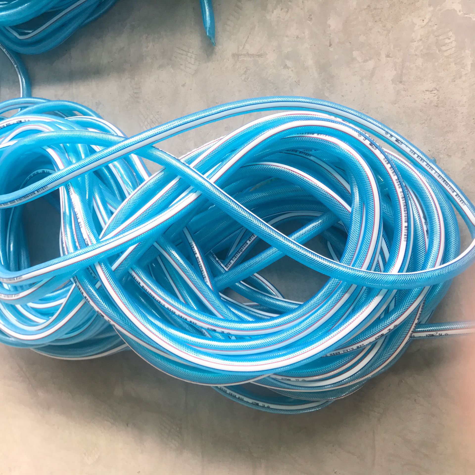 厂家直销 pvc纤维增强塑料软管 网纹管 花园管 四季柔软蛇皮管