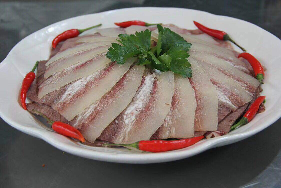 杀牛匠带皮牛肉150g*50袋火锅食材冷冻牛肉解冻直接装盘一袋一