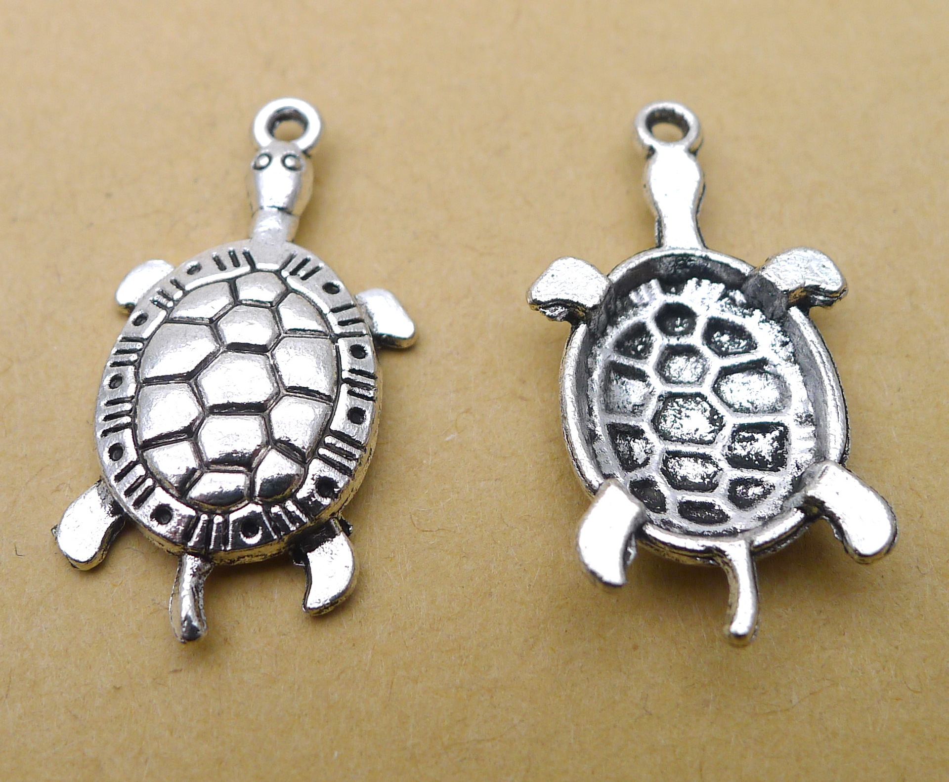 a5175乌龟 100个/包2克30x16mm 古银色合金饰品配件批发