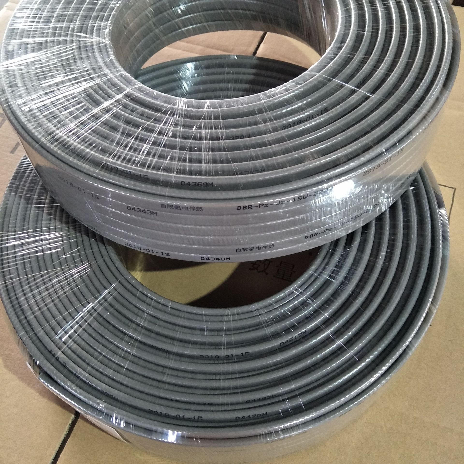 厂家热销自限温电伴热带 工业管道专用伴热带 阻燃防腐太阳能专用