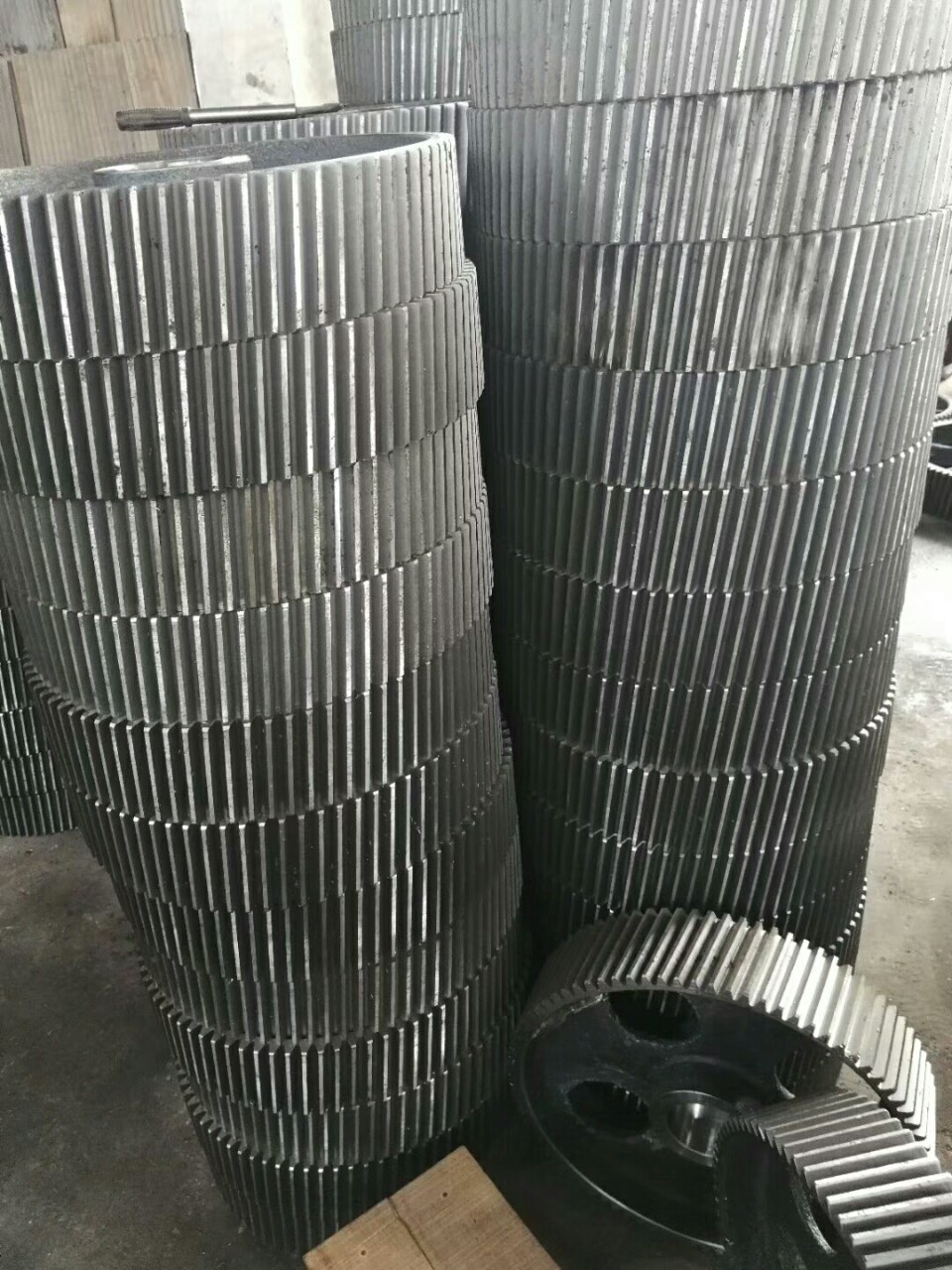 铜套卷板机轴套卷板机配件涡轮齿轮卷板机轴轴承涡杆模具定做配件