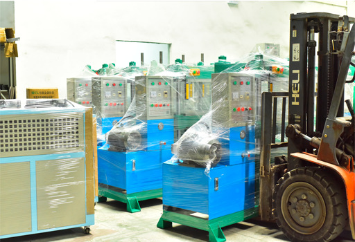 华晖大批量生产eva冷压成型机,设备送货,安装同行