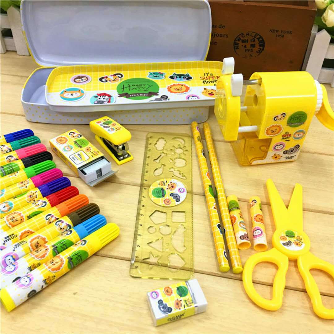 商品名称:儿童文具套装 商品型号:118 商品规格:40*25*5cm 商品配套