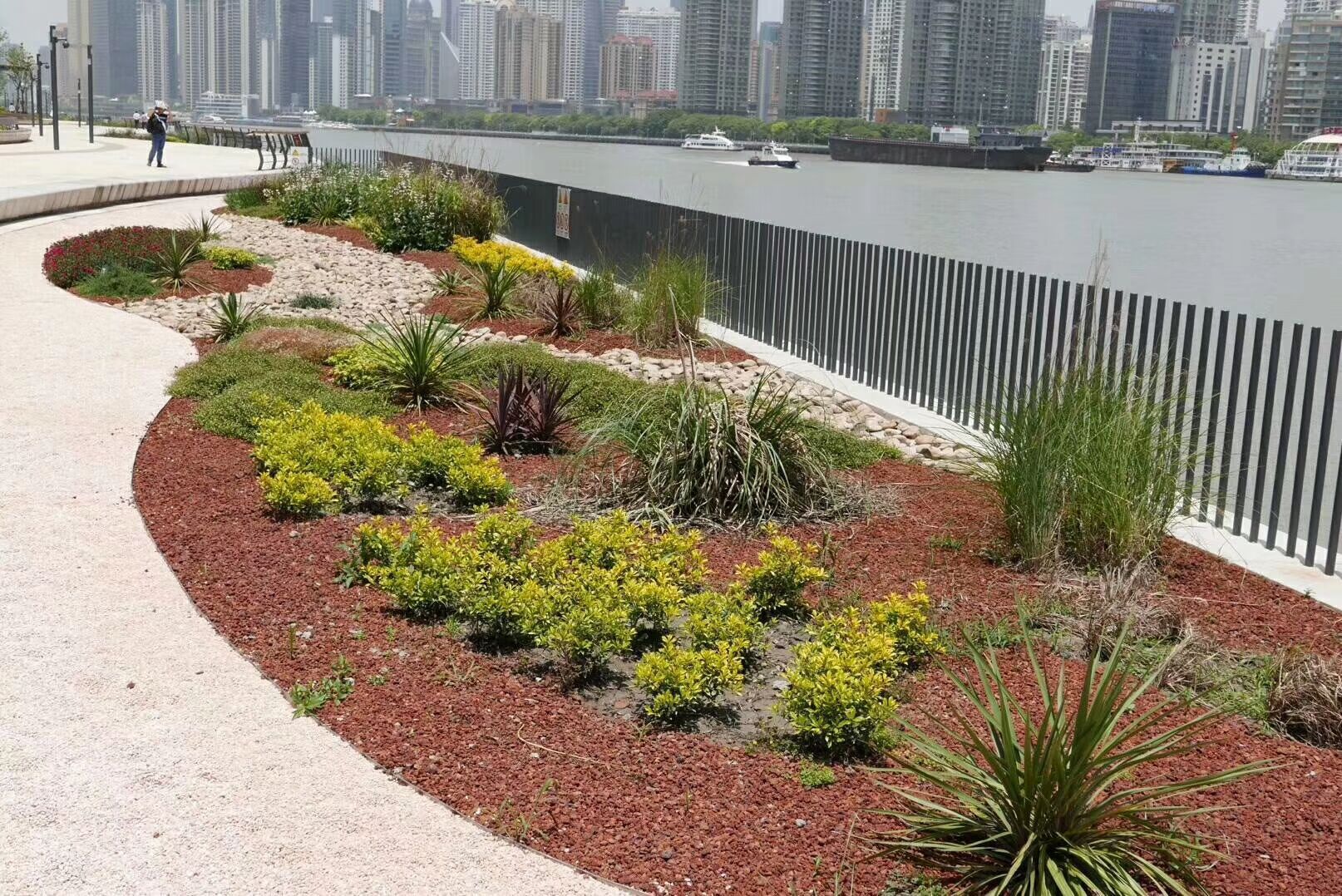 多孔火山石覆盖物绿化景观用石头水族鱼缸过滤材料污水处理火山岩