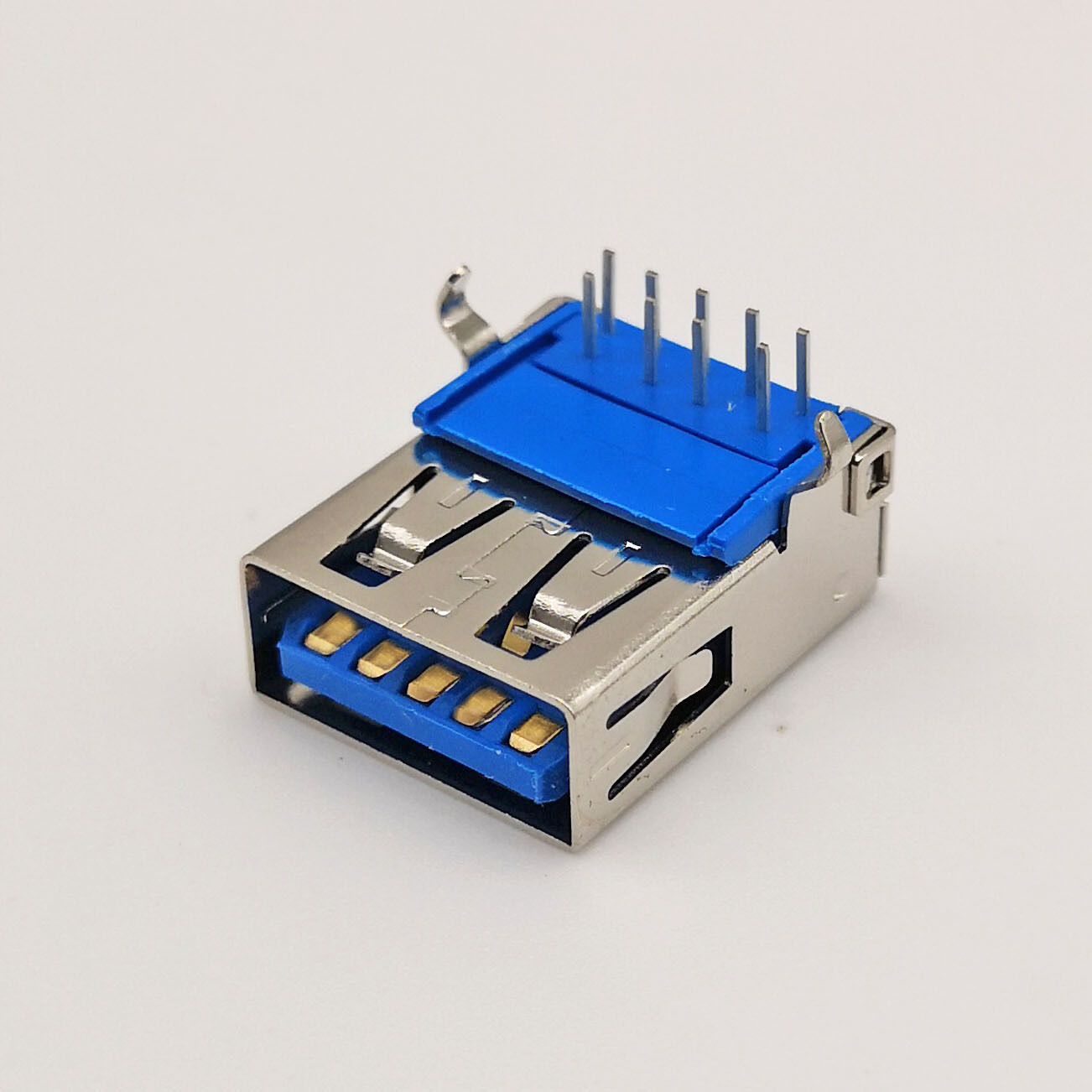 厂家直销usb3.0母座 usb3.0 a母90度(dip)直边 usb3.0连接器