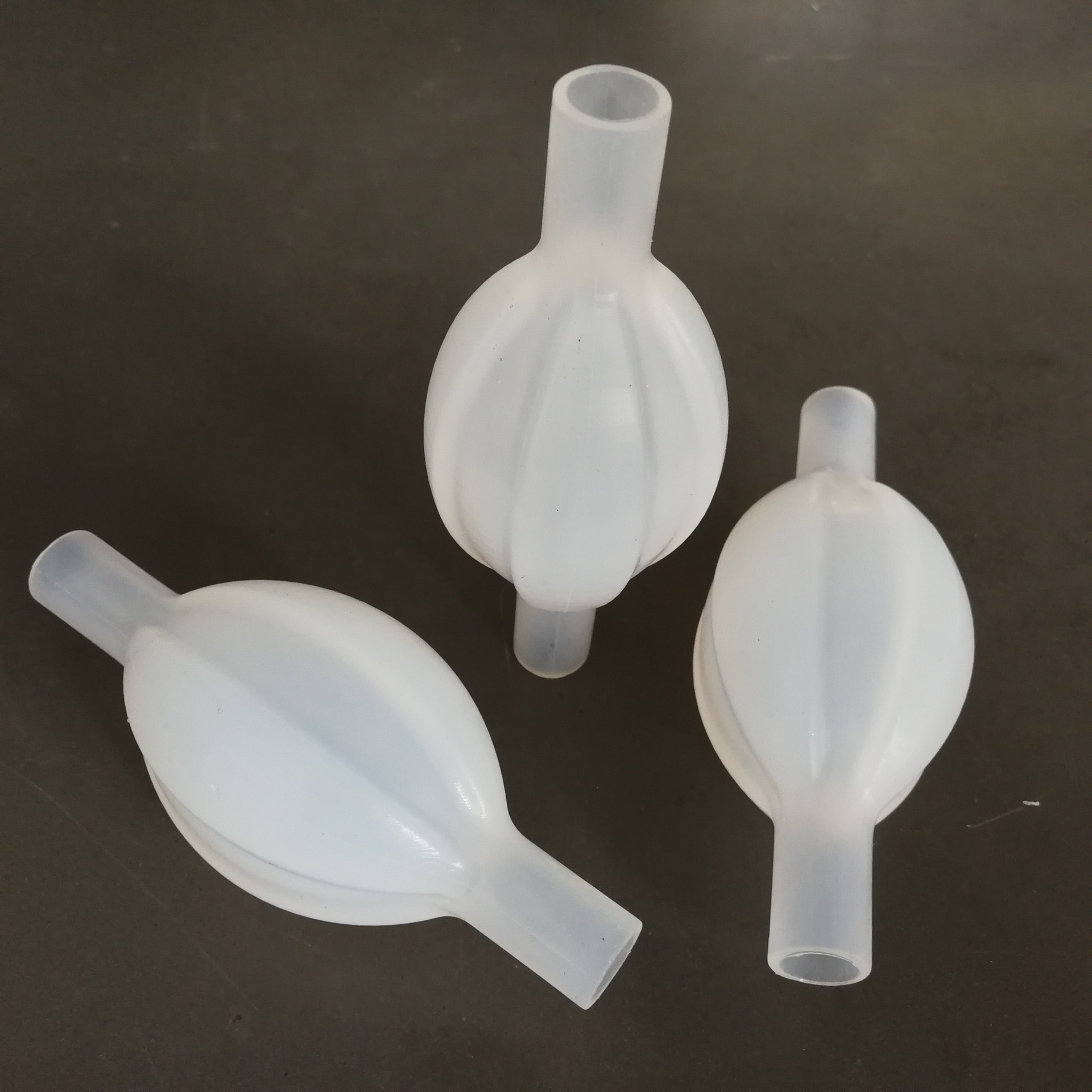 15年专业硅胶气囊生产厂家提供医用硅胶气囊开模 加工定制吸球