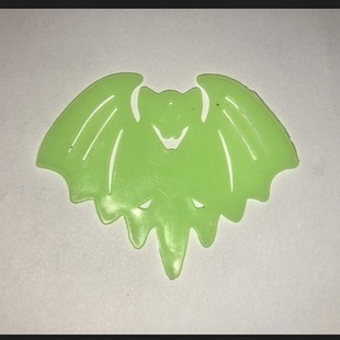 供应蝙蝠挂件 万圣节 鬼节饰品挂件 套装配件大全 绿色蝙蝠塑料片