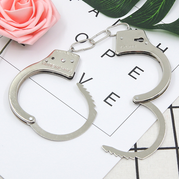 整人手铐 儿童玩具手铐 万圣节手铐 儿童演出魔术道具 魔术玩具