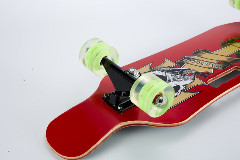 长板公路滑板pu闪光四轮滑板车青少年男女生舞板成人刷街双翘板