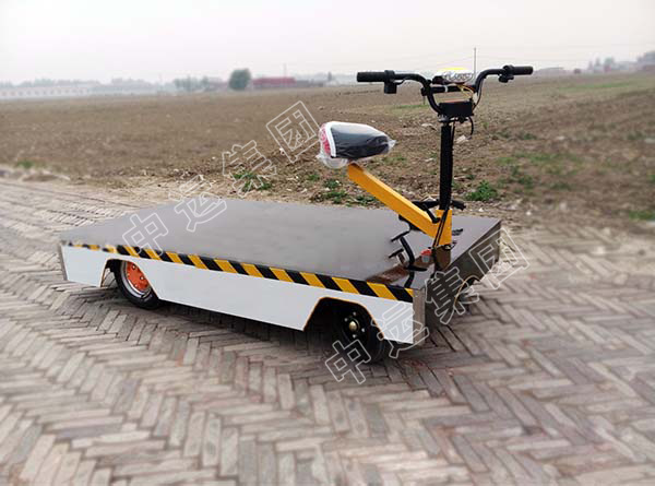 电动搬运车,电动运输车,四轮平板运输车价格