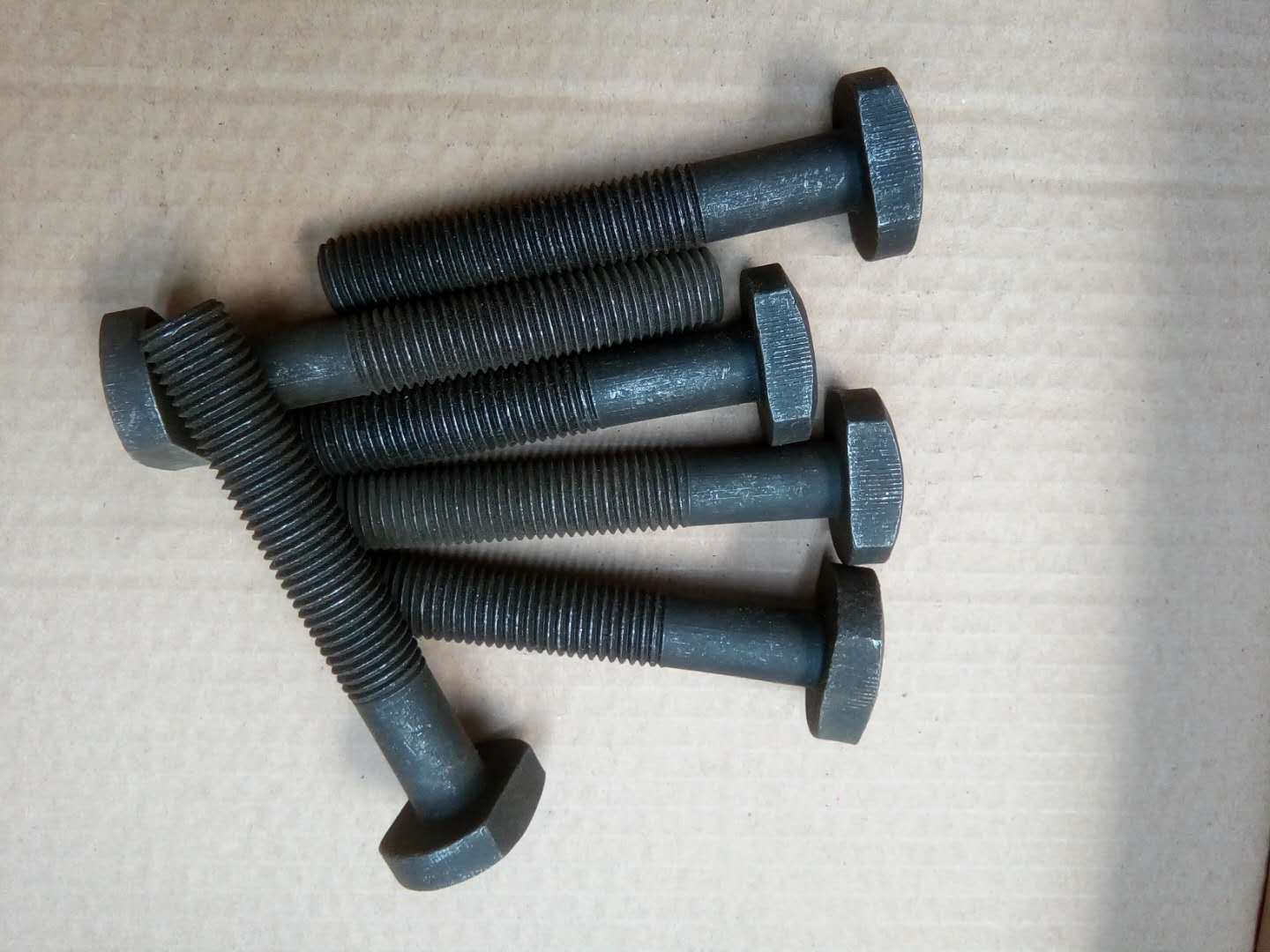 8高强度发黑t型槽用螺栓 t型丝