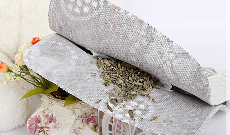 蓓亲 宝宝防滑落枕头婴儿凉枕天然亚草油柑叶长方形枕厂家直销