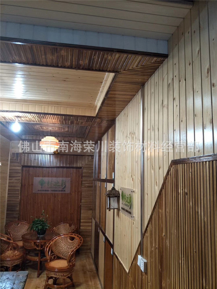 亚柚实木大长城大量生产松木免漆实木吊顶彩色墙板木屋材料装饰板
