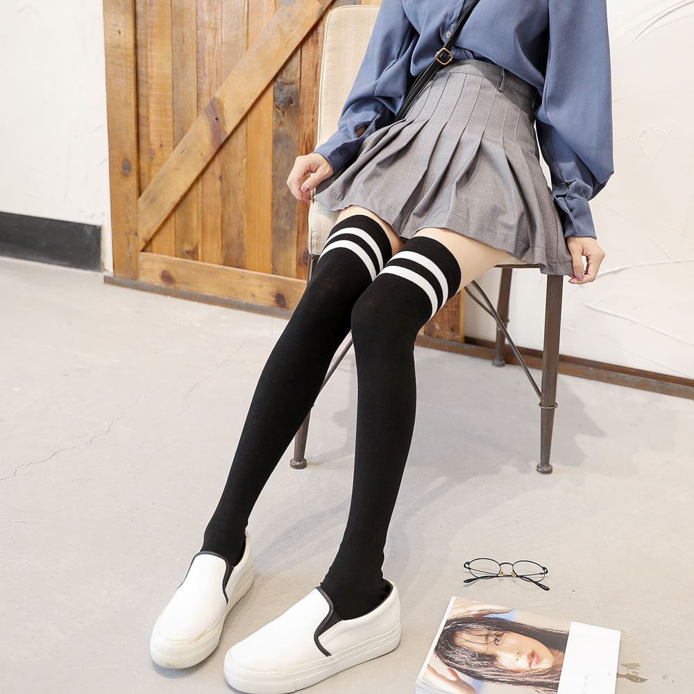 袜子女秋冬过膝高筒袜日系学院风二杠硅胶防滑女士长筒袜子批发