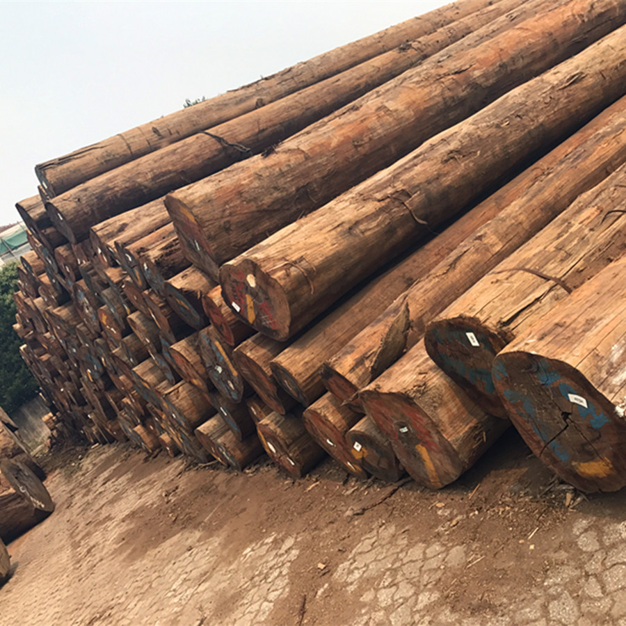 重垒木木材材性:纹理交错;结构细而匀