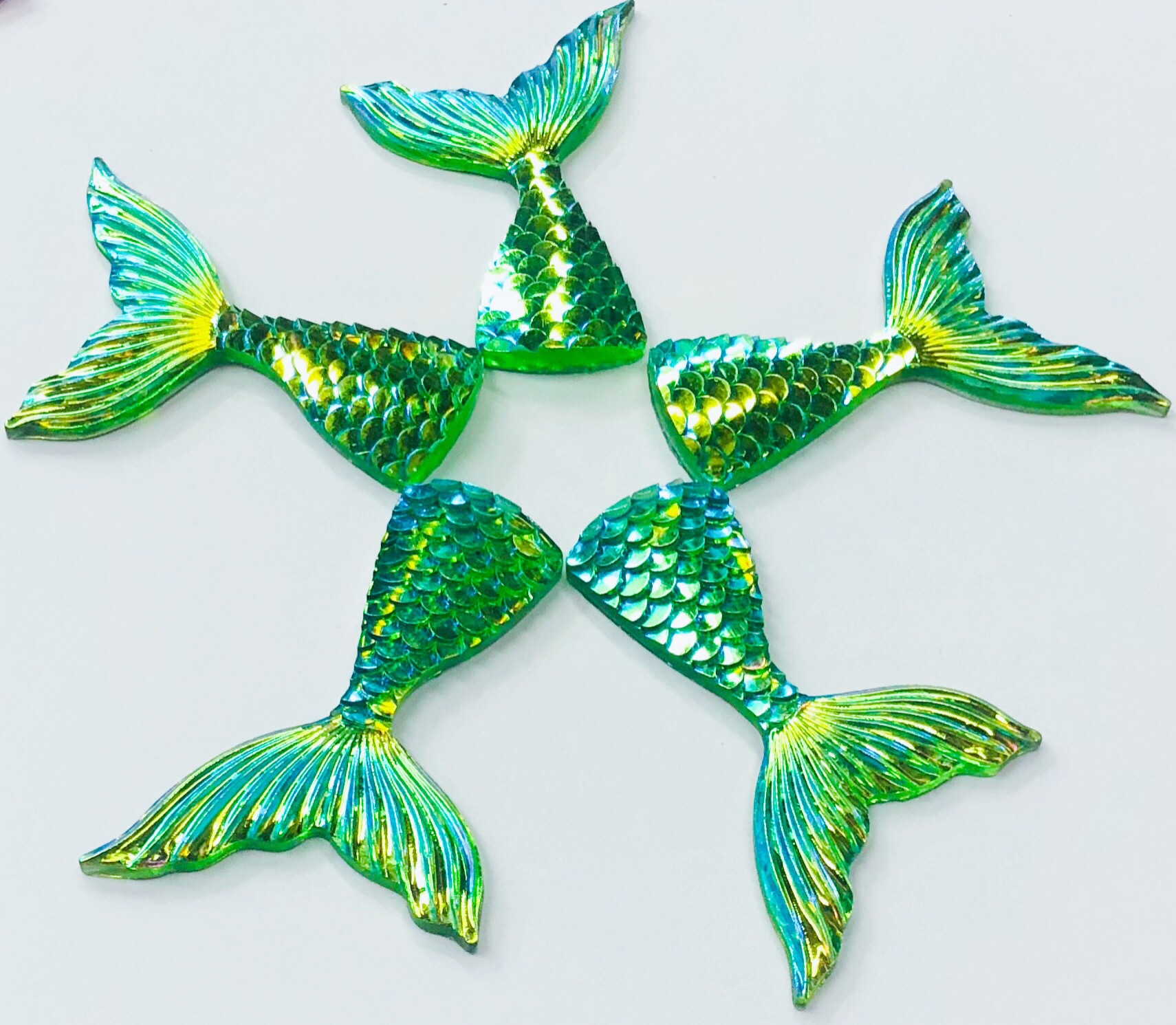 厂家外贸热销diy树脂镀底ab美人鱼尾巴 耳钉项链手链衣服装饰配件