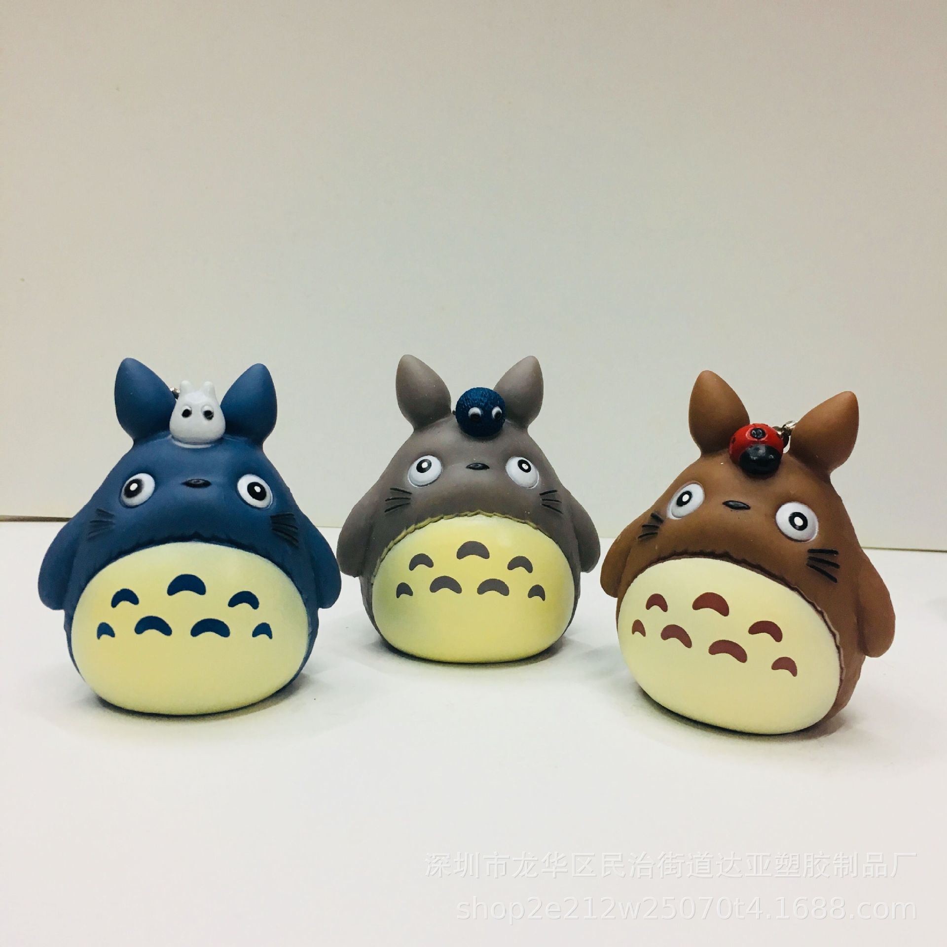 日本龙猫玩偶摆件 搪胶钥匙扣公仔 家居饰品 pvc手版模型定制