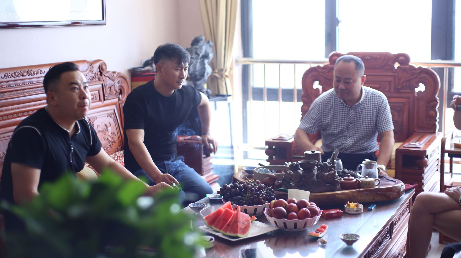 《亮剑》到 《生死十日》,从 《虾球传》到 《杀狼花》,从 《生死连》