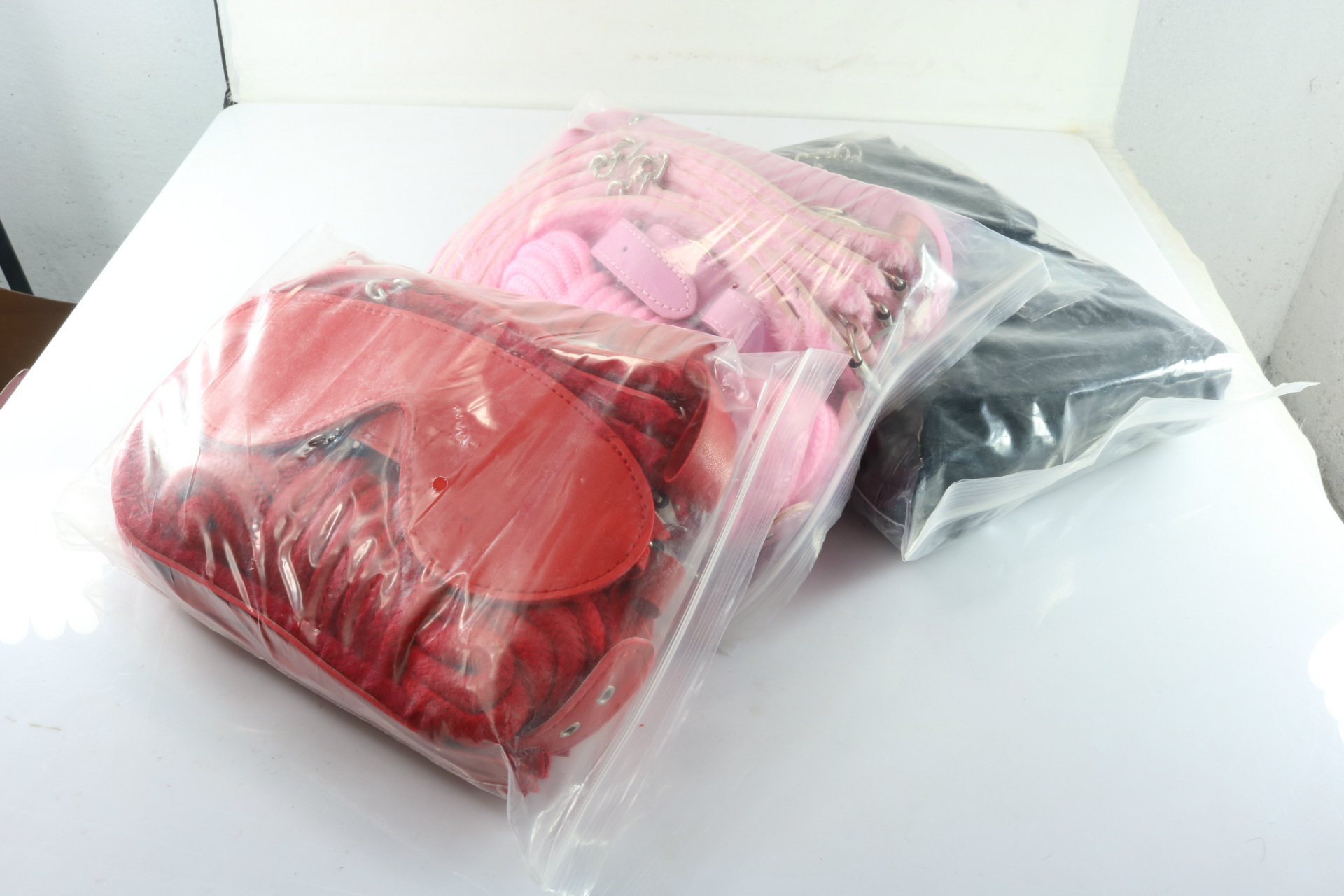 情趣用品7件套男女激情性工具夫妻诱惑调教成人用品毛绒皮鞭套装