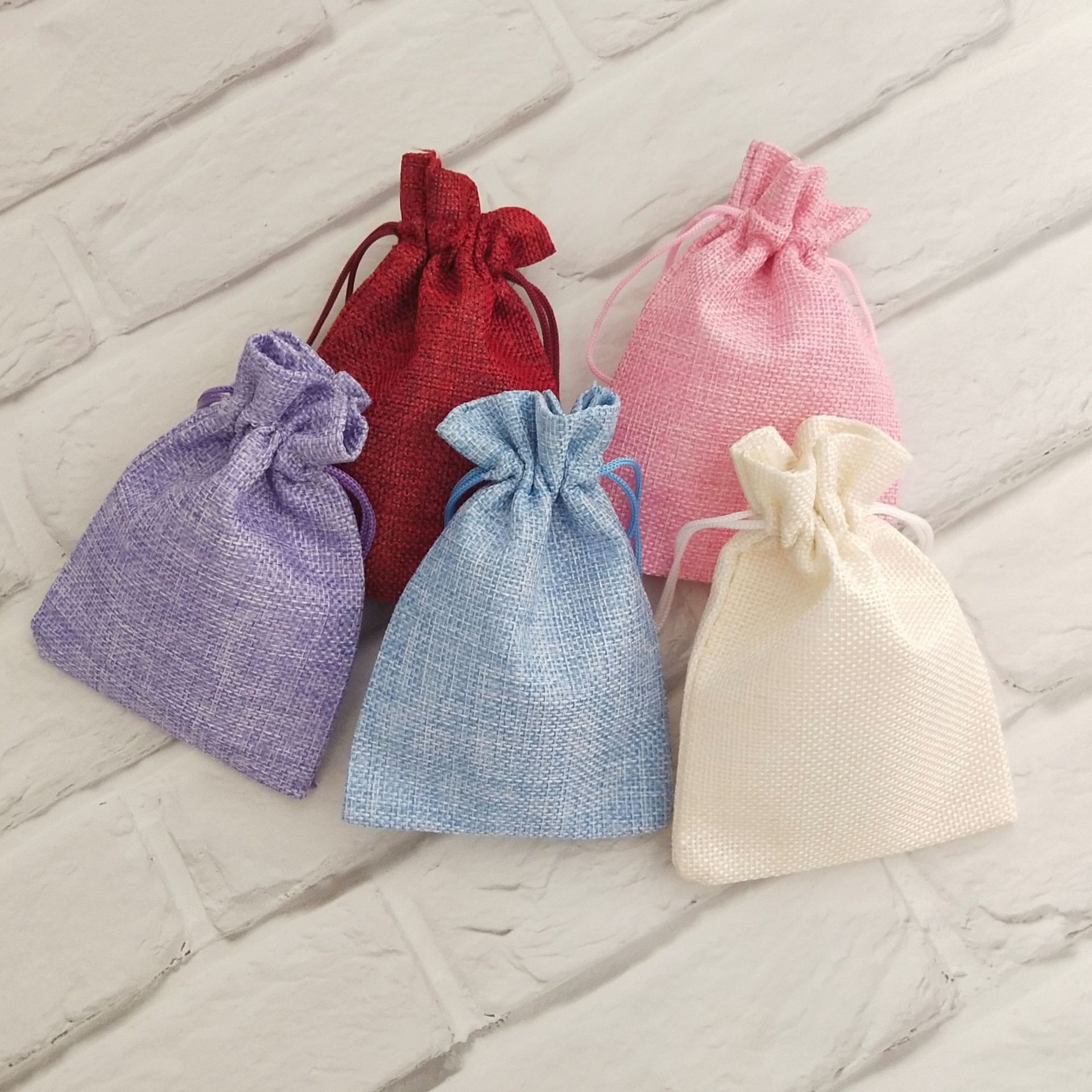 Color Linen Drawstring Bag Linen Bag Ornament Gift Packing Bag Jewelry Jewelry Storage Bag in Stock Wholesale