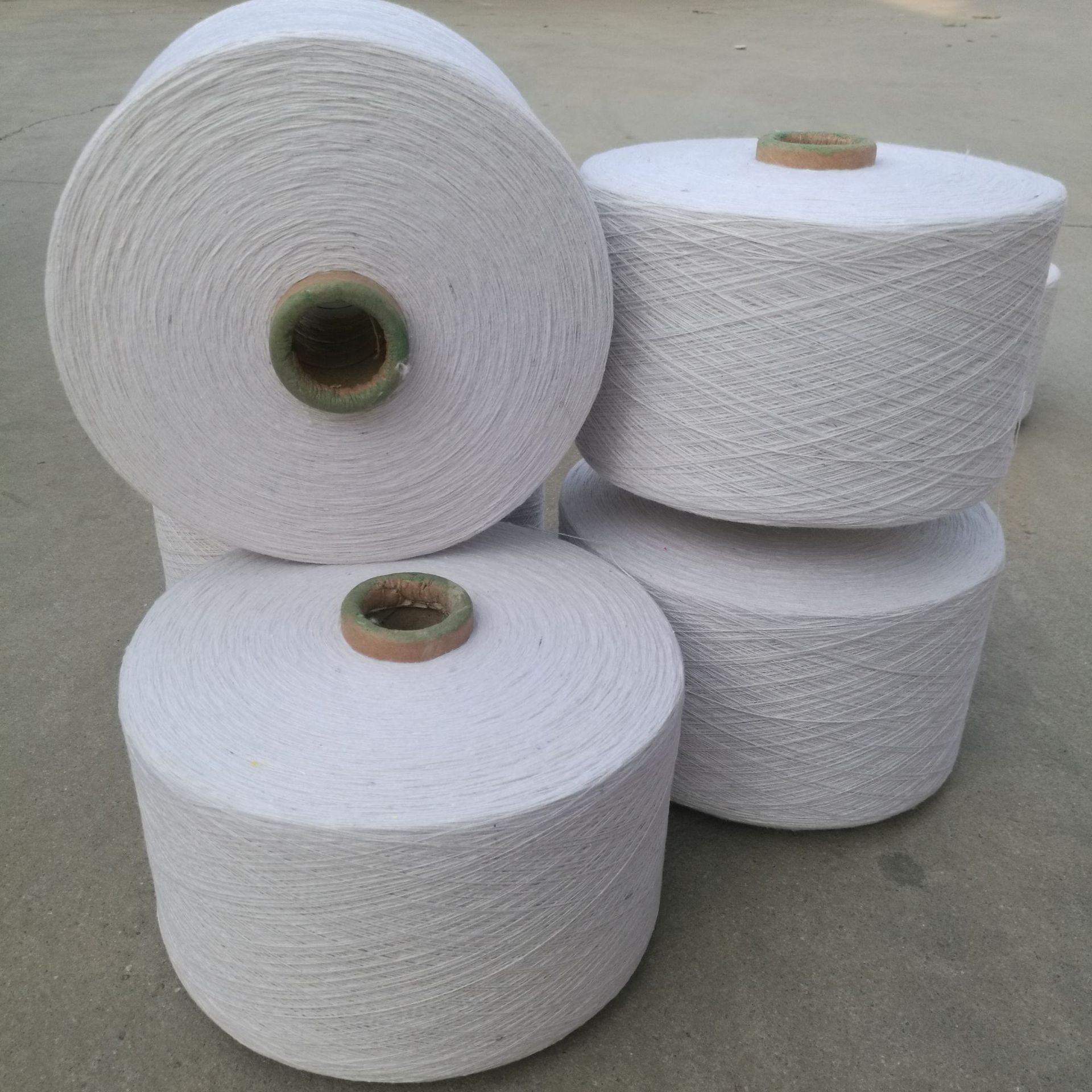 灯罩棉棉白色优质棉纱7支8支9支现有库存35吨低价销售