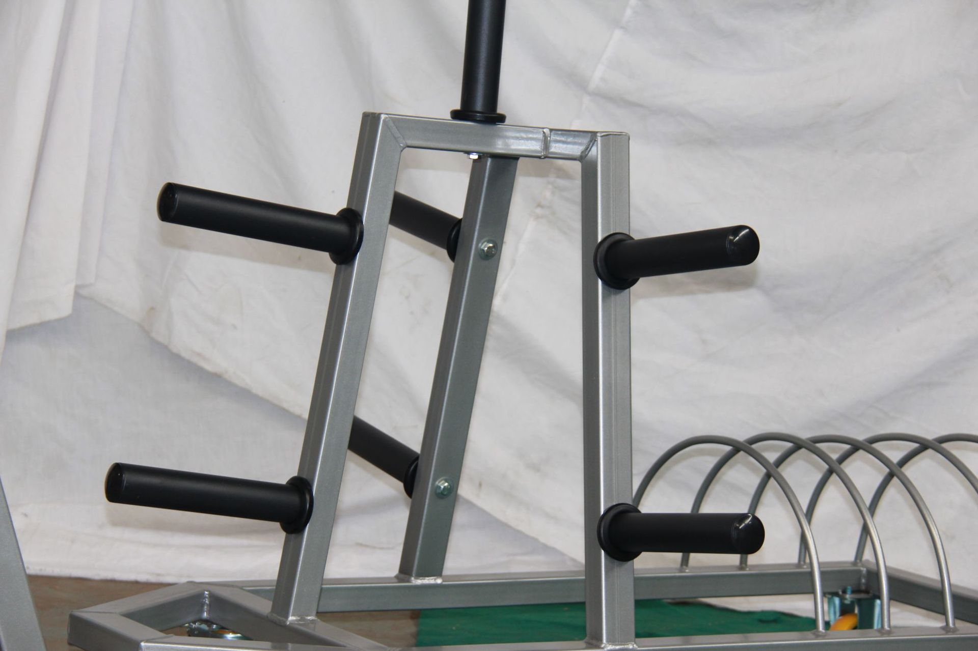 厂家生产 杠铃片架举重架手推车 收纳杠铃片 插片架 健身器材