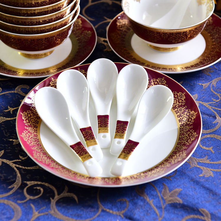 唐山批发创意礼品骨质瓷餐具套装 回礼陶瓷餐具浮雕金38头定制