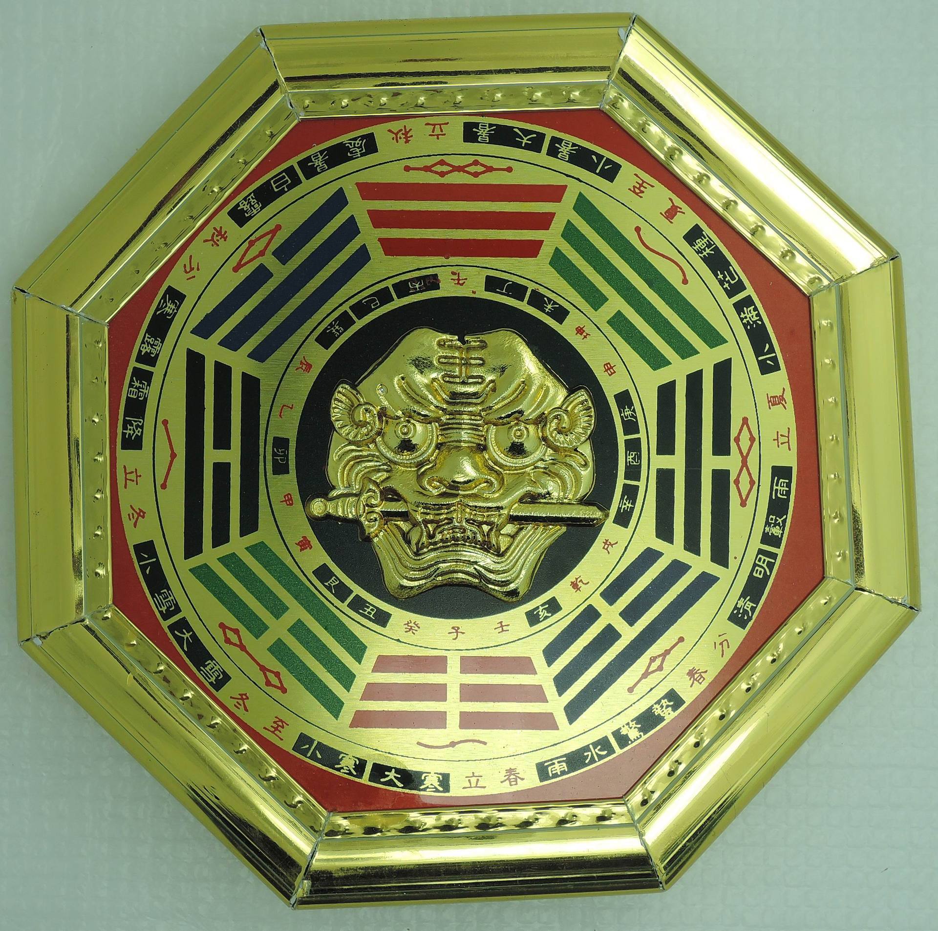 Factory Supply Xinyutang Large Golden Edge Four Seasons Tiger Head Bagua Mirror Mirror Factory in Stock Wholesale