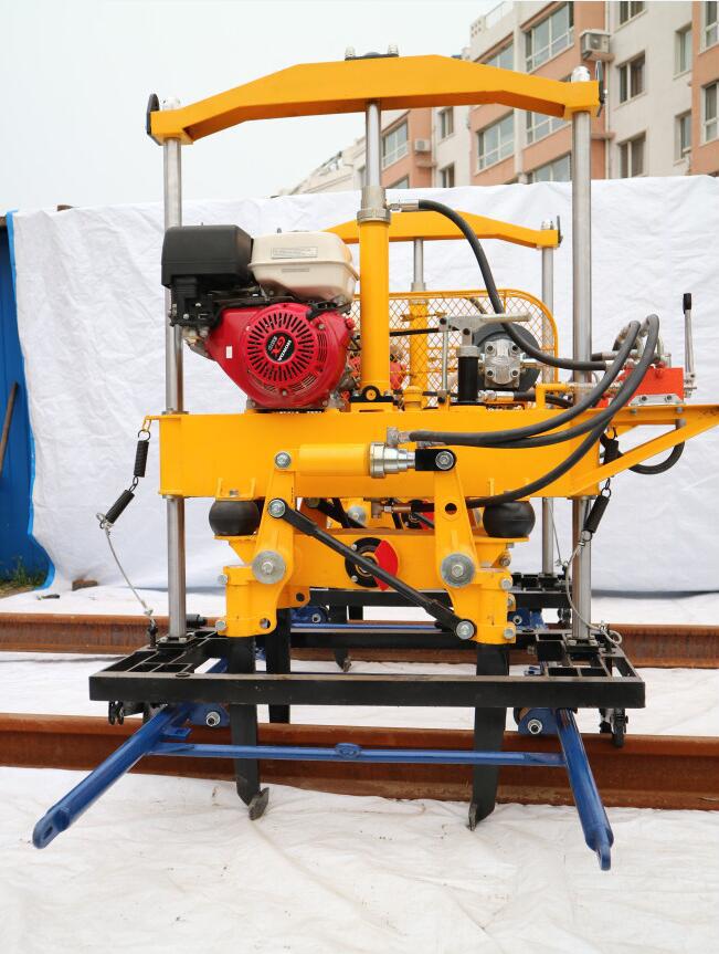 yd-22型液压道碴捣固机 yd-22型液压捣固机