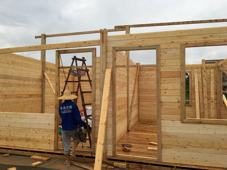 厂家定制农家乐木屋 农村木结构房屋 高档环保木房子别墅定制建造